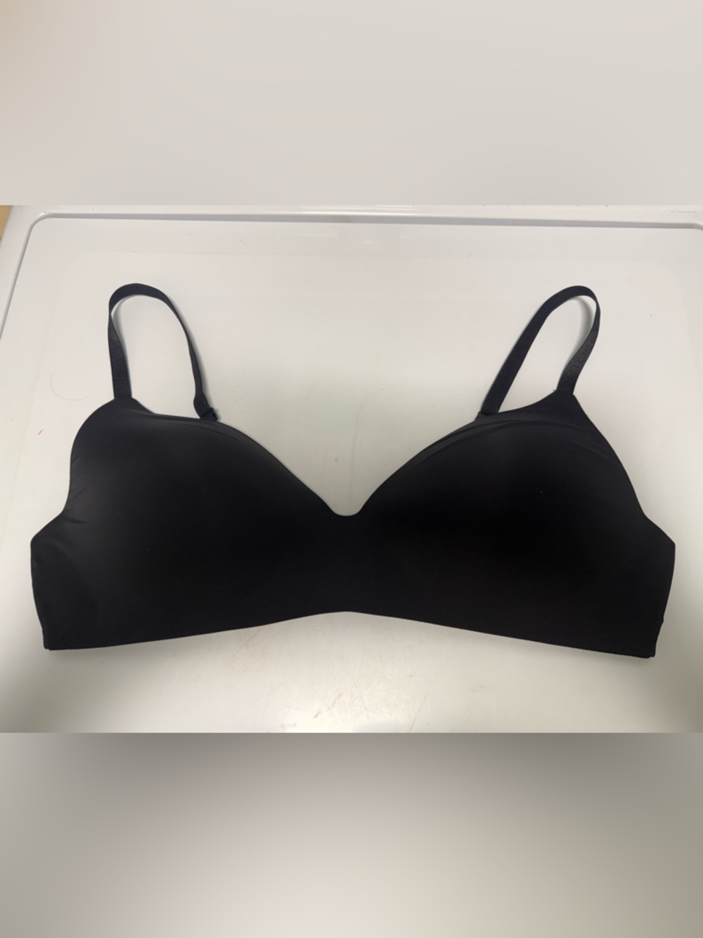 Victoria Secret 40C Black Wireless Bra
